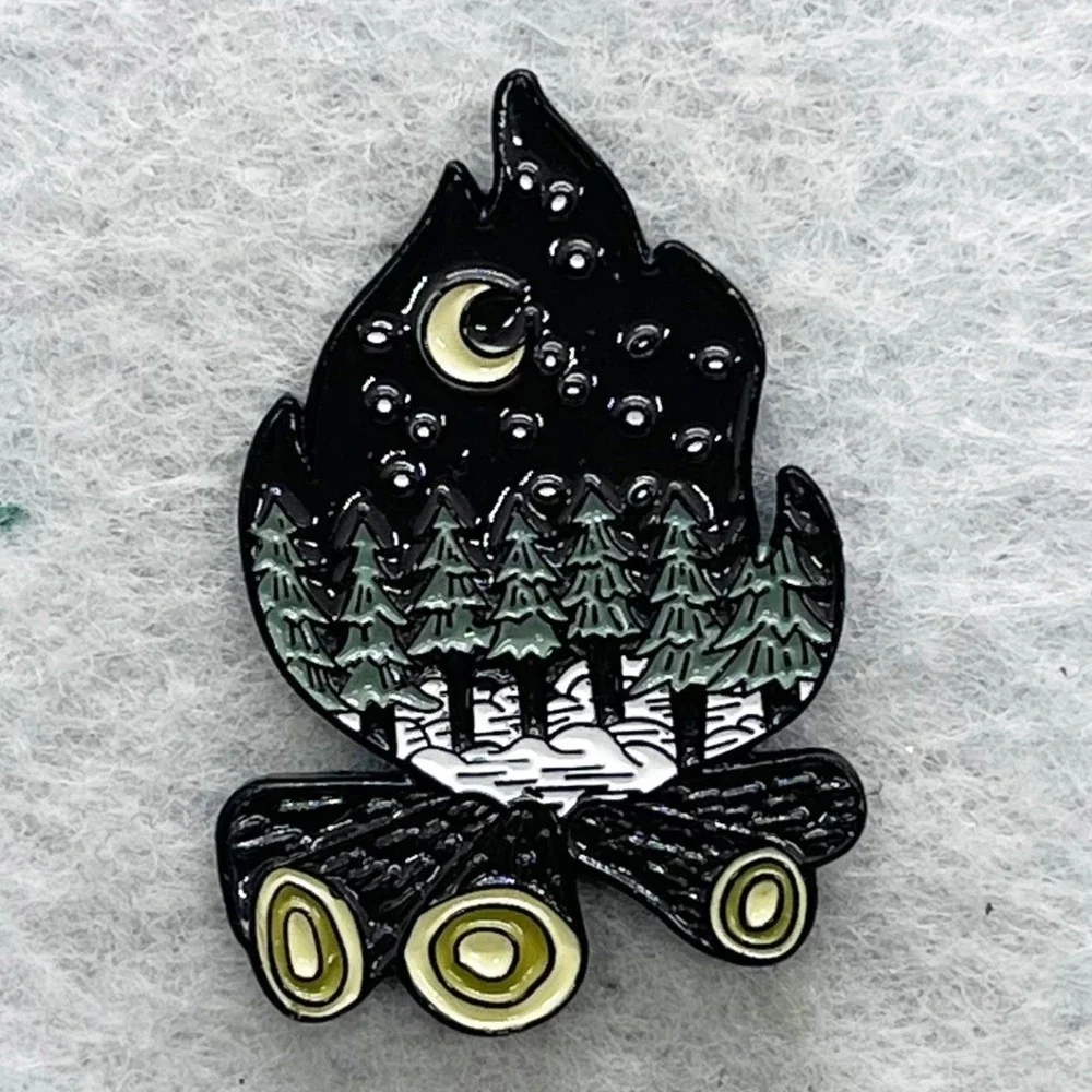 🔮 5/$25‎ Moonlight Campfire Forest Pin